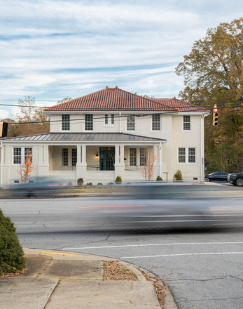 Cummings & Lewis Law Office